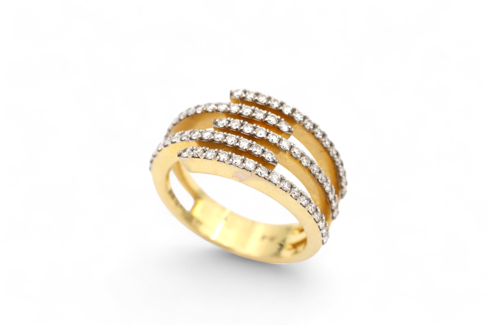 Criss-Cross Carnival Ring