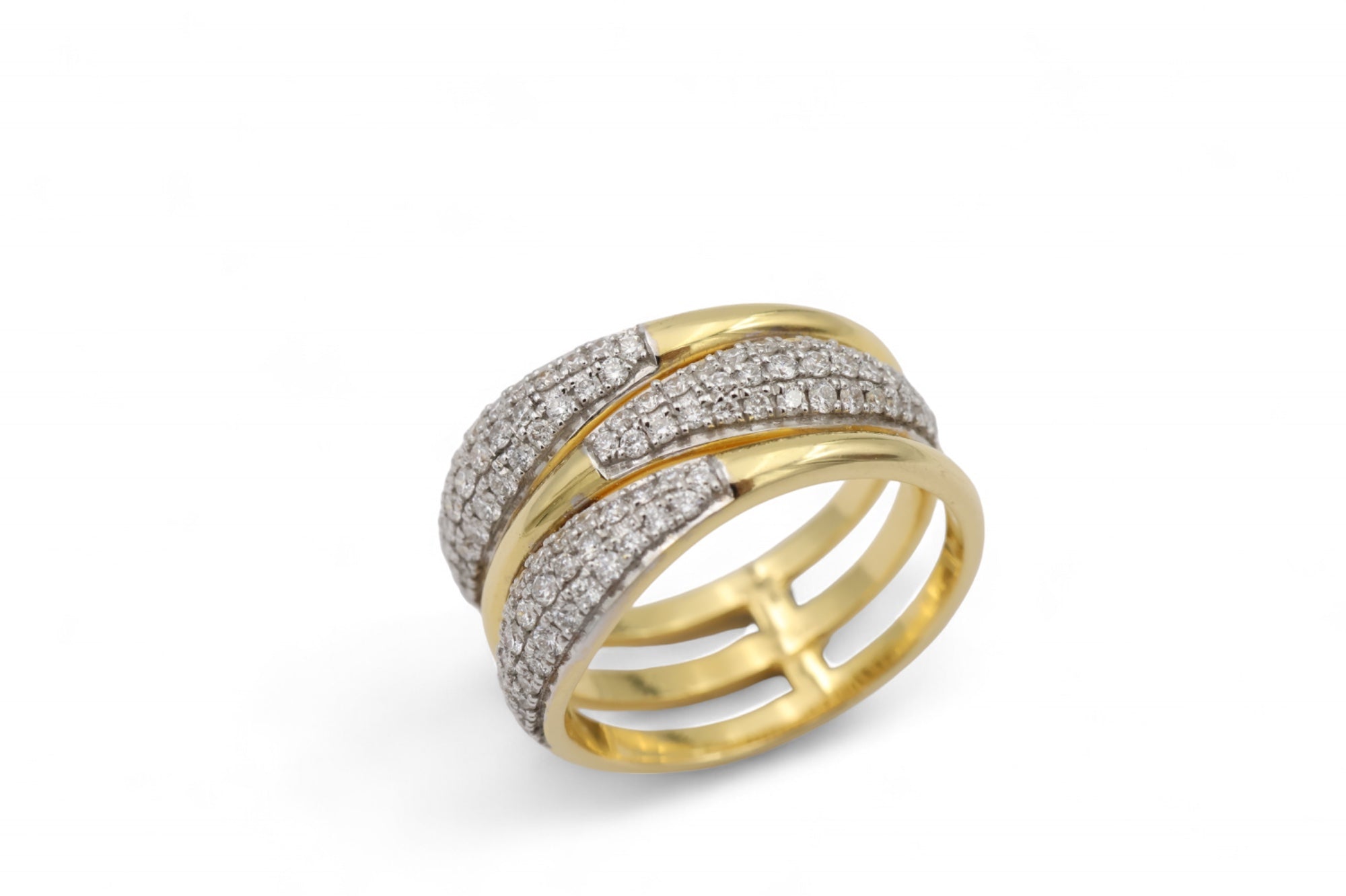 Criss-Cross Cascade Ring