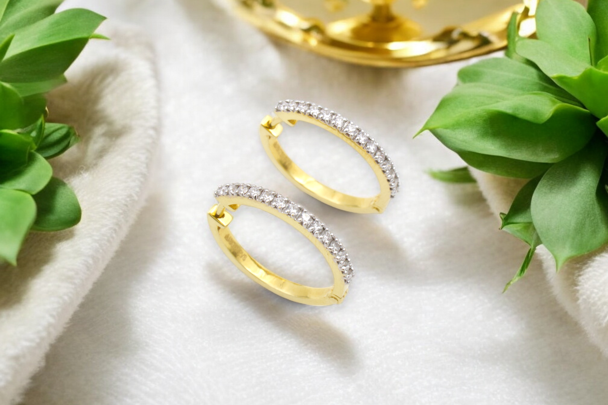 Grande Crescent Hoops