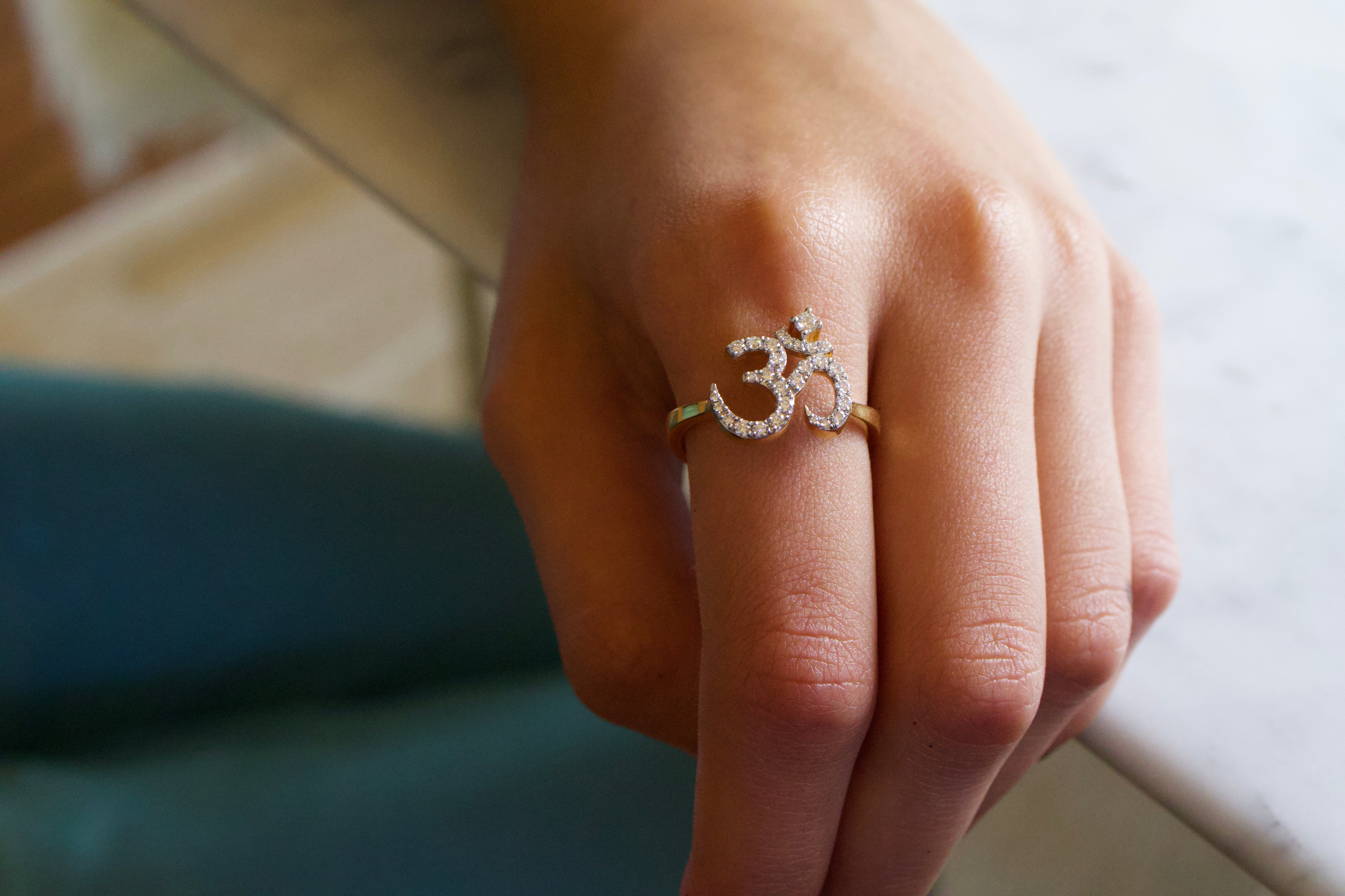 Divine Om Ring