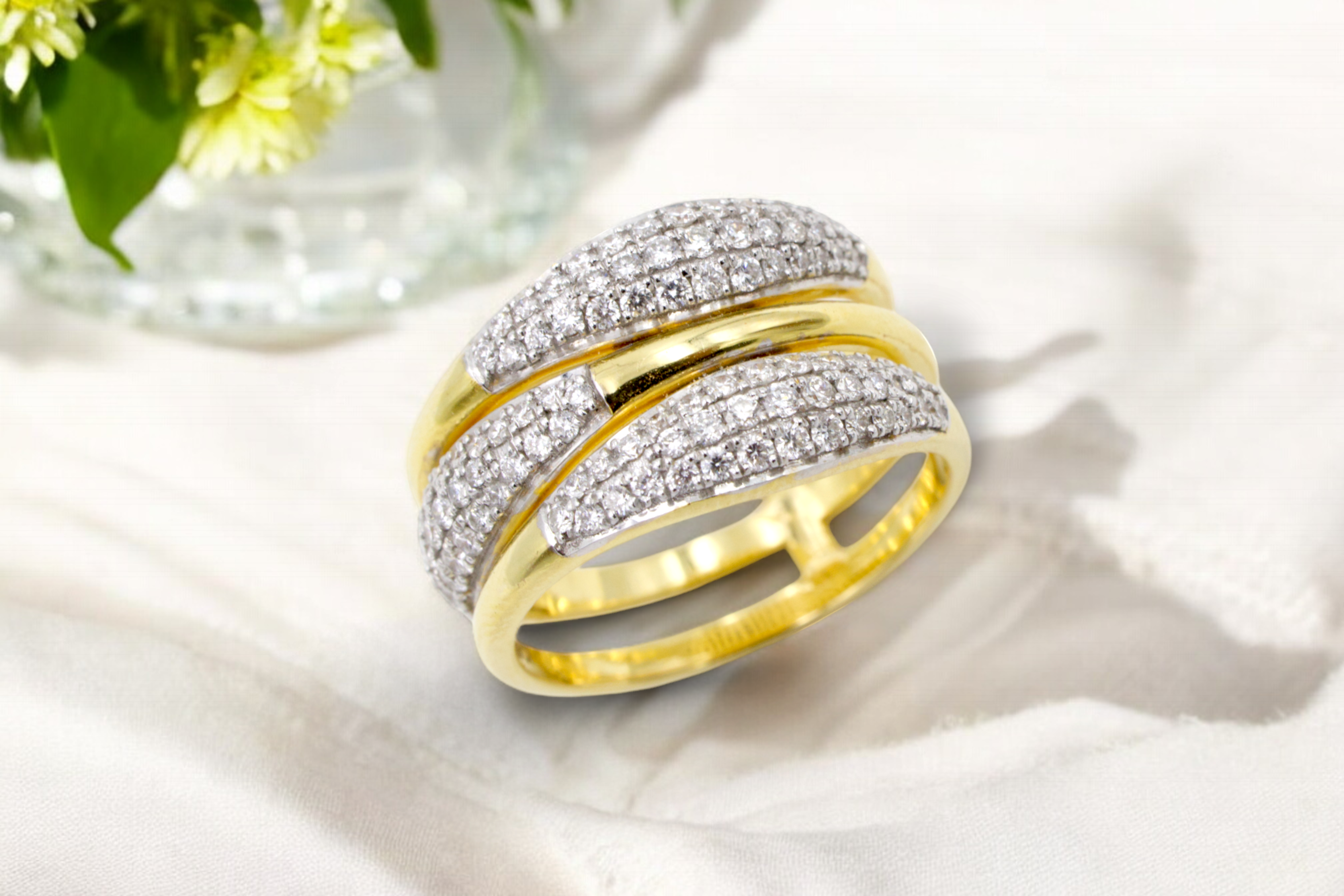 Criss-Cross Cascade Ring