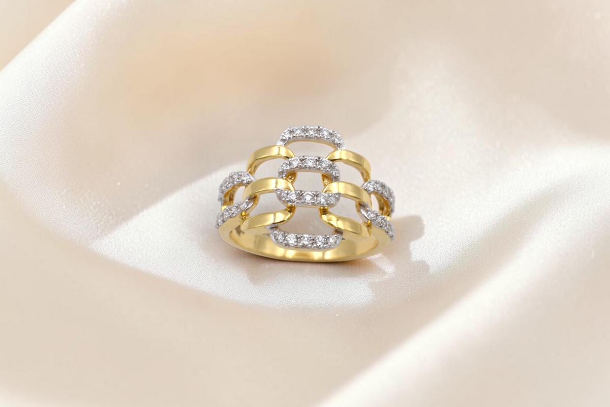 Golden Links Ring