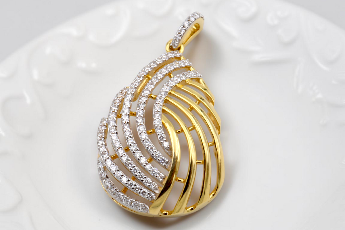 Lehar Pendant